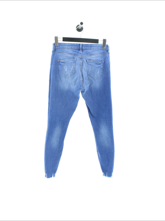 a00a257dd677feadfcea9107ed8e9832