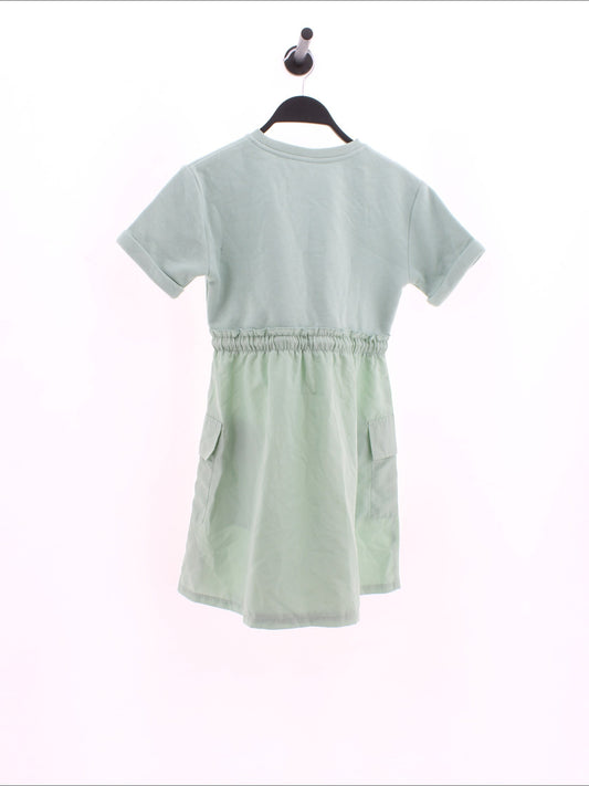 a38bb4f1708be02b3e13afb45934366b