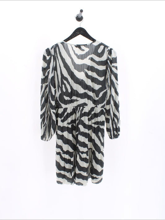 06c9943ebe4c5ca8d8e0a2edf0e0b10a