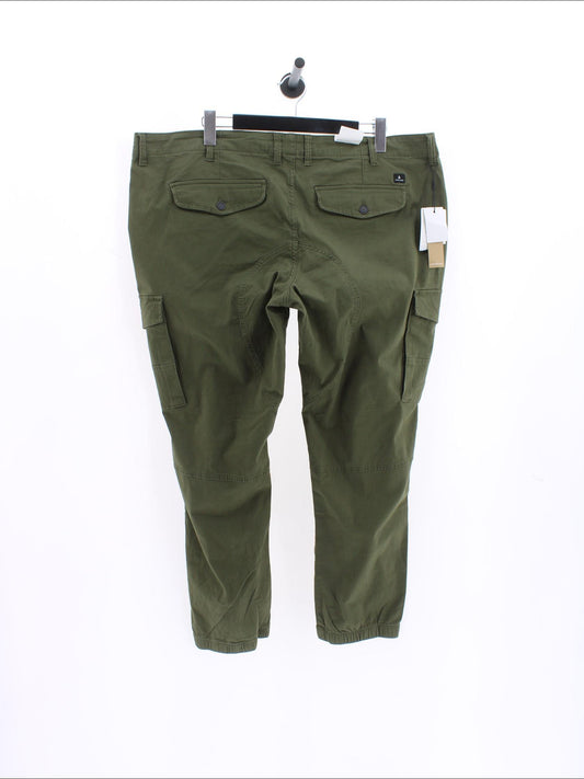 0cc995216a5e4cb1e2bc3c8cfc5ca188