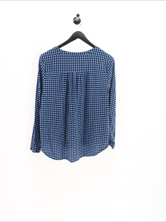 38bc51edad2f9216899fdbbabacba303