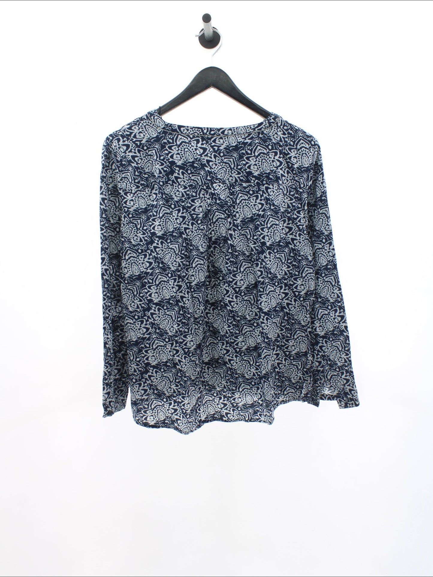 1d8ee0220396817d04dc6f4faaa9d943