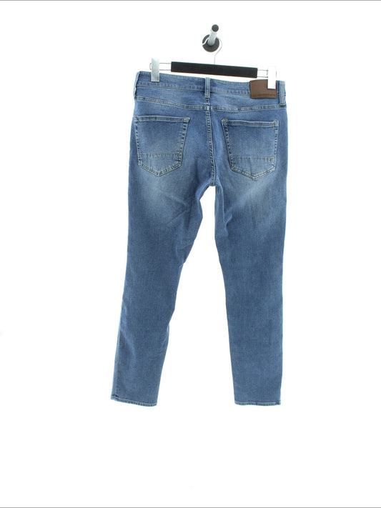 46f95923476ce979f893e813f52b3495