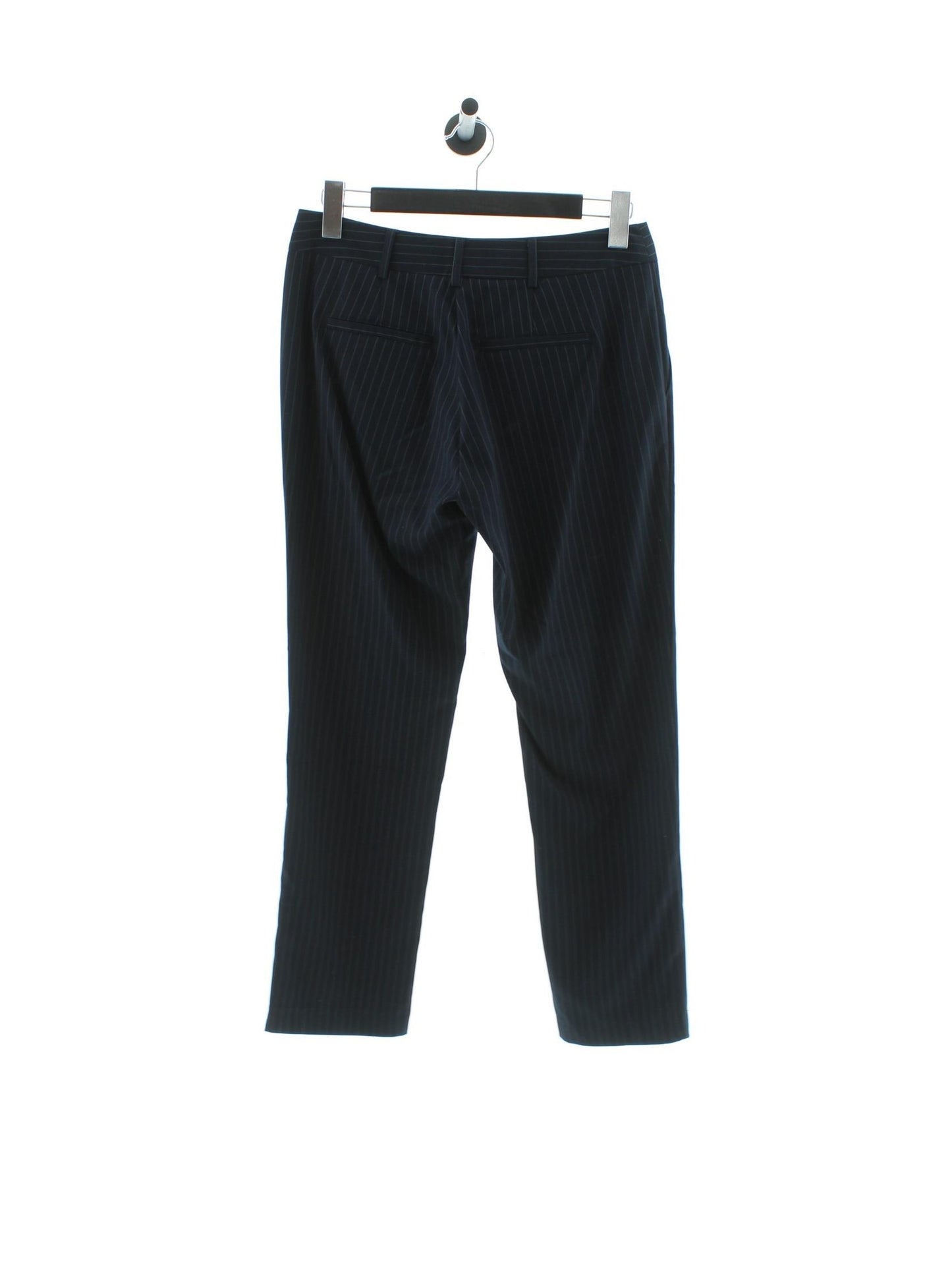 d25f23ad221f344a3749d433aabb0522