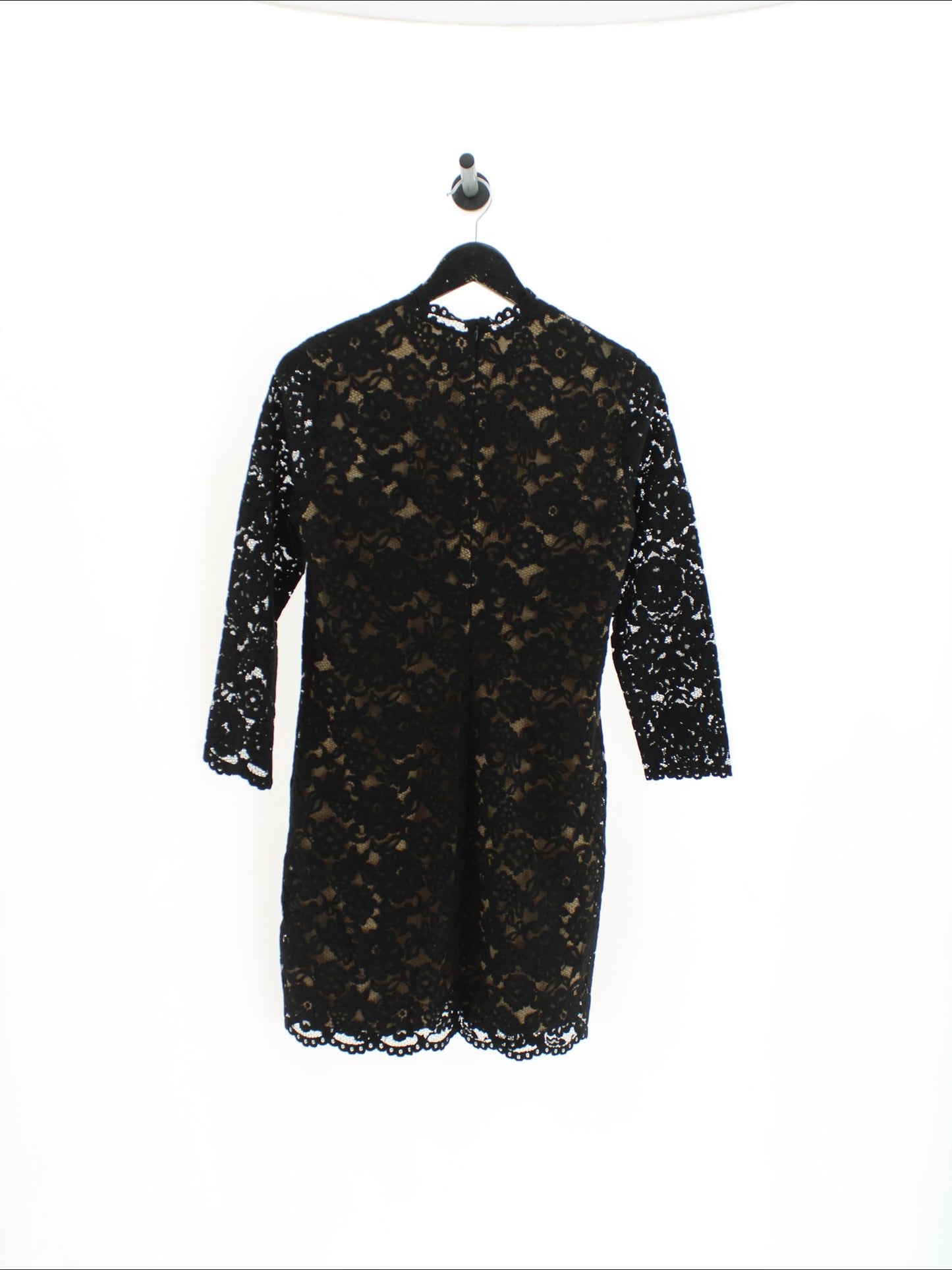 5a33c870056da2dd83561e5cd57ac98e