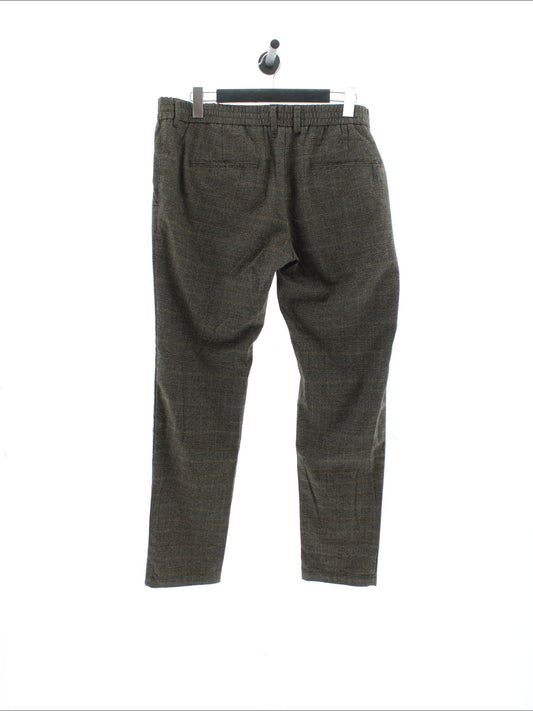 2a5b2de7cead2487b2e4eae6bbd40e7a