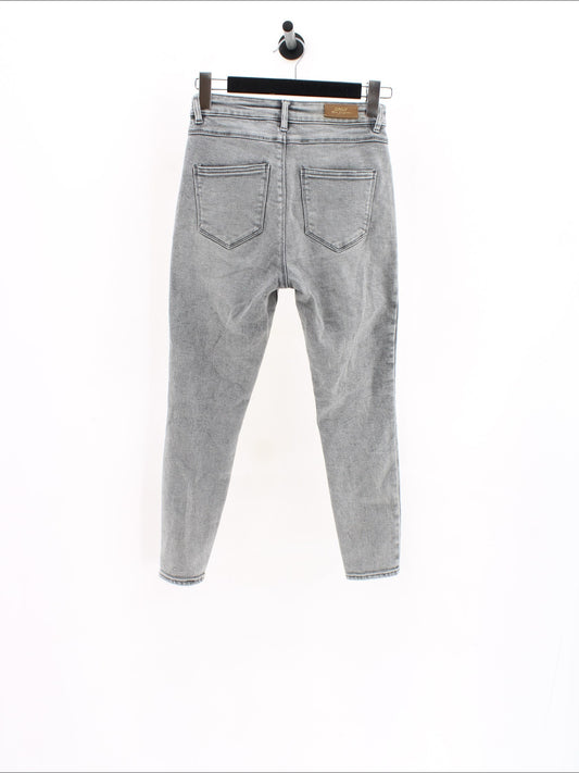 e82bf6c2f94adcf94bd3810393d9893b