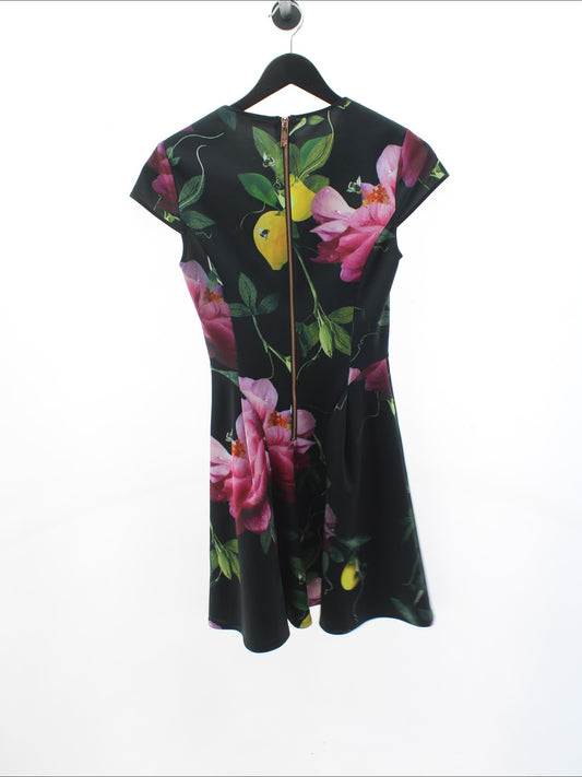 ebda4d066de0bef3b30dbaaf42256177