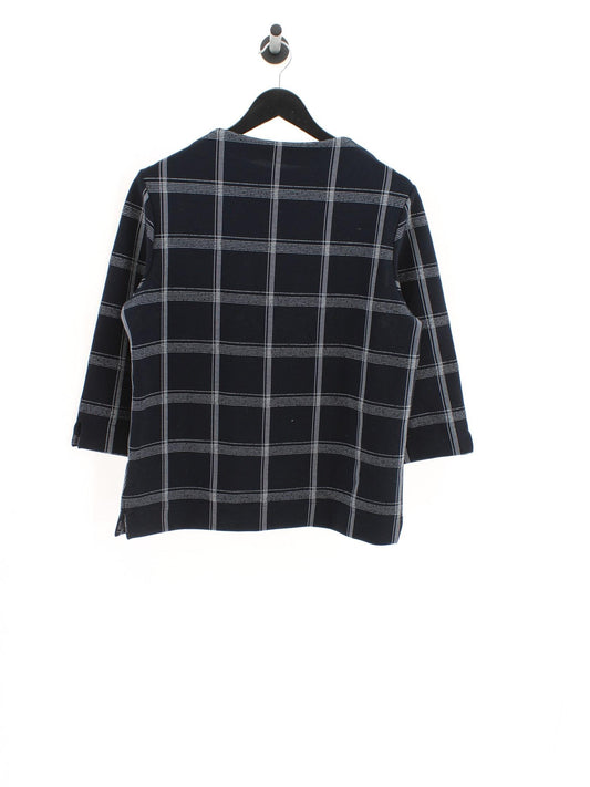 7e7bf549b8144fa595dfa20b35b7460d