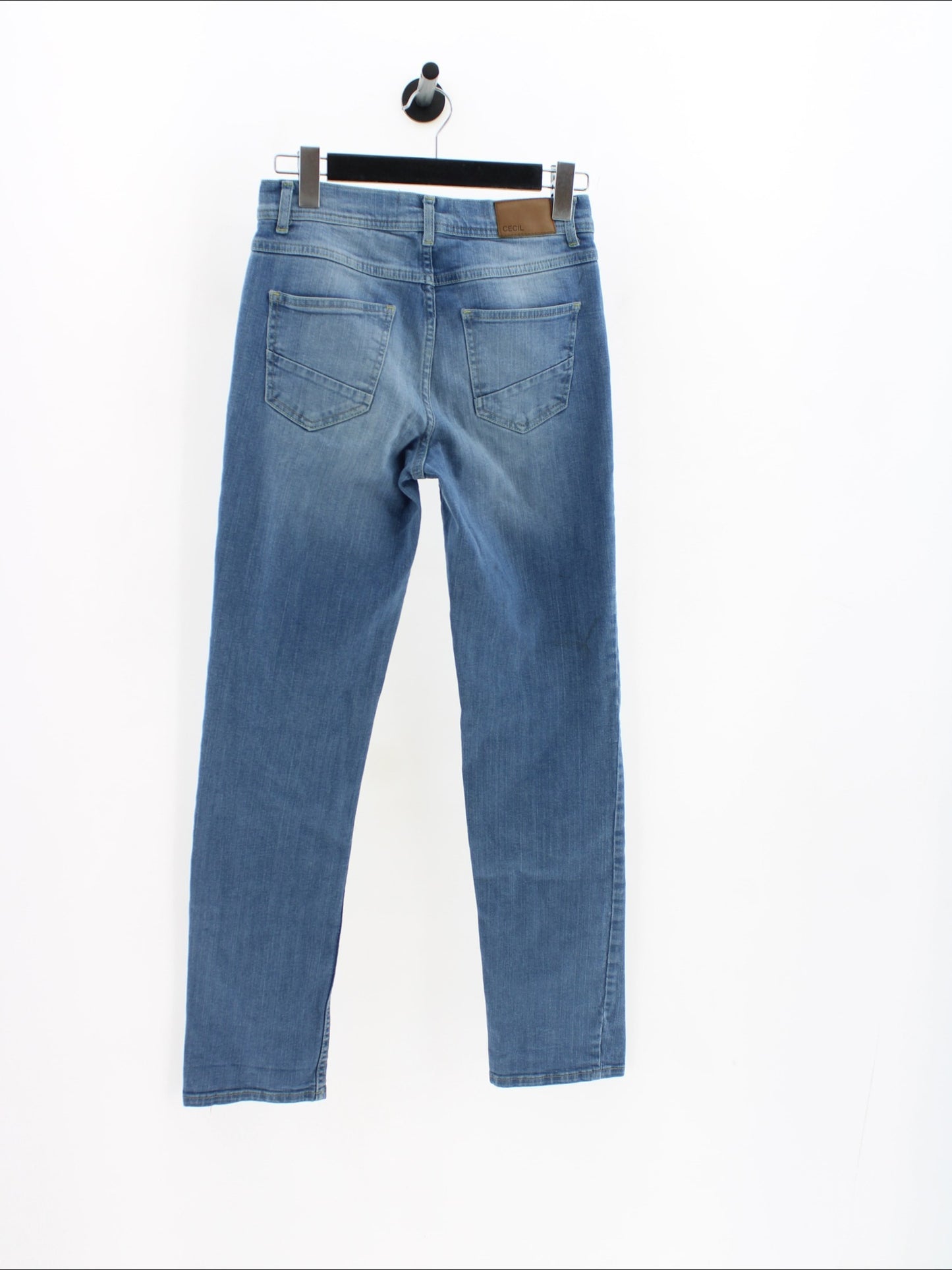 3630b887990892a5eab4af72a8f821fd