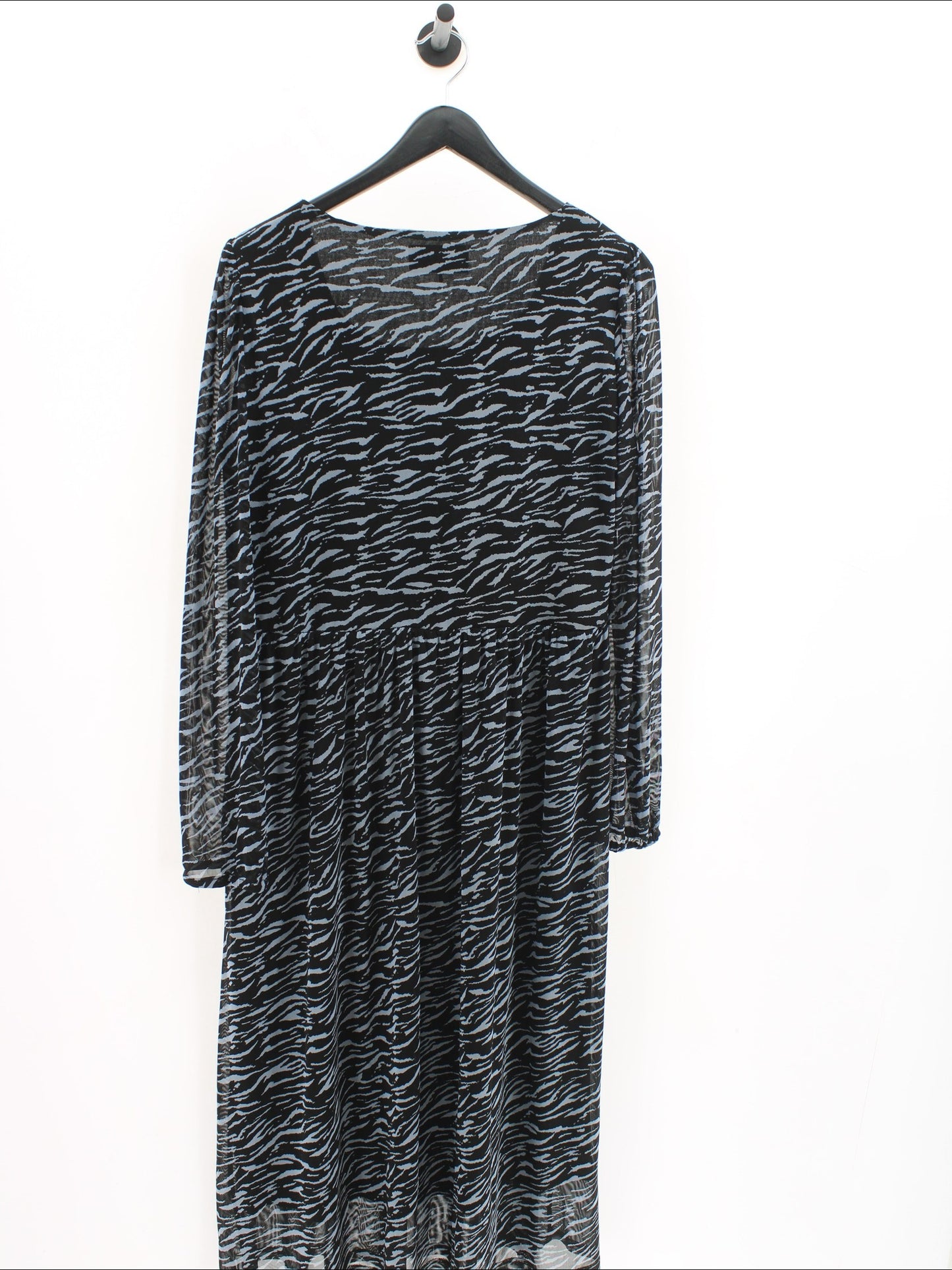 833420696d44e0de87643a5fd4a9d835