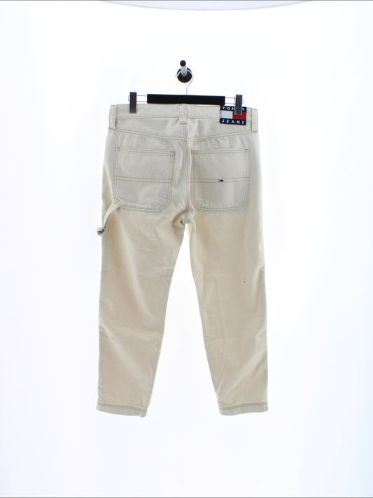 82099de753264c927a3e9899e7500de2