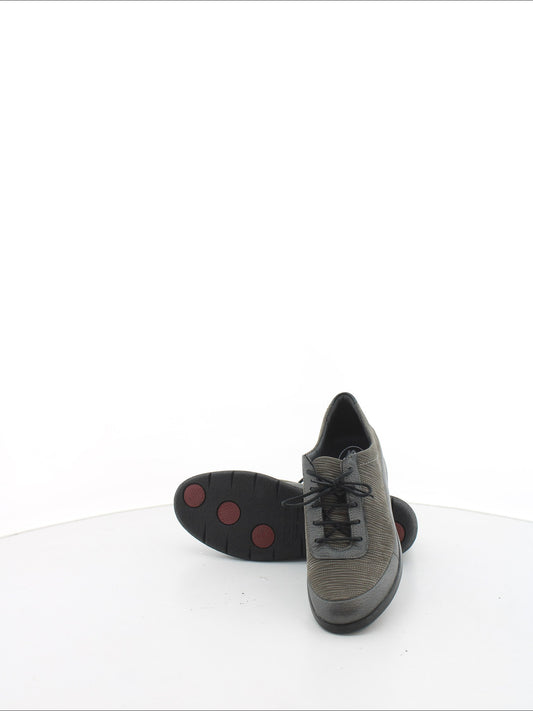 976b918da375f82053b78a173cc90c9a