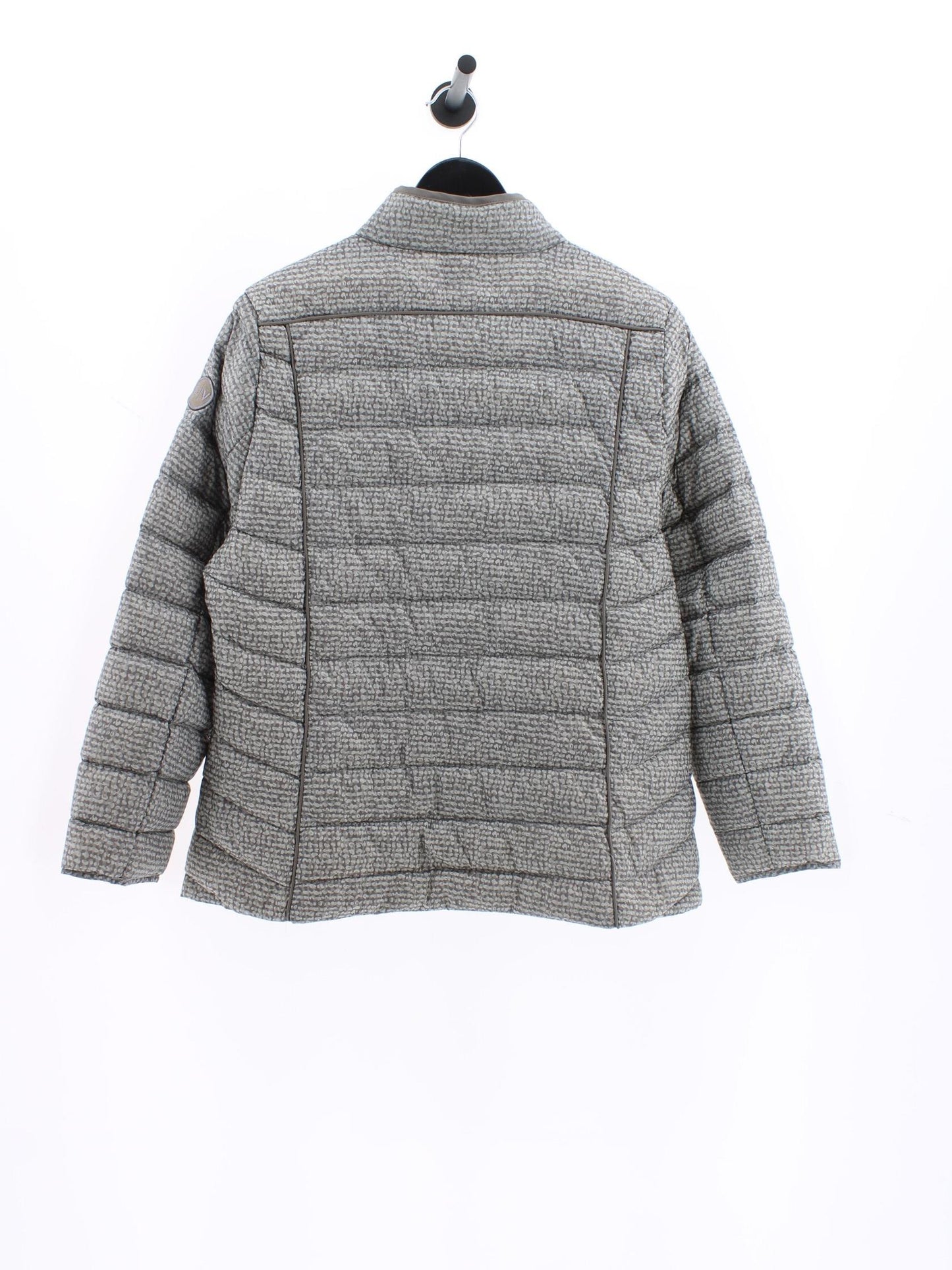 75a6a09c18e15cb8fc8de68c5c9099ce