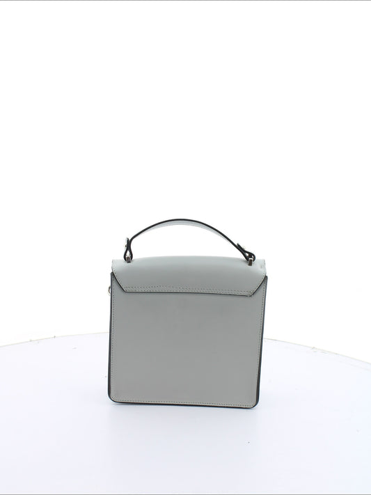 fadcc66af237259f2e3a46a5933348f3