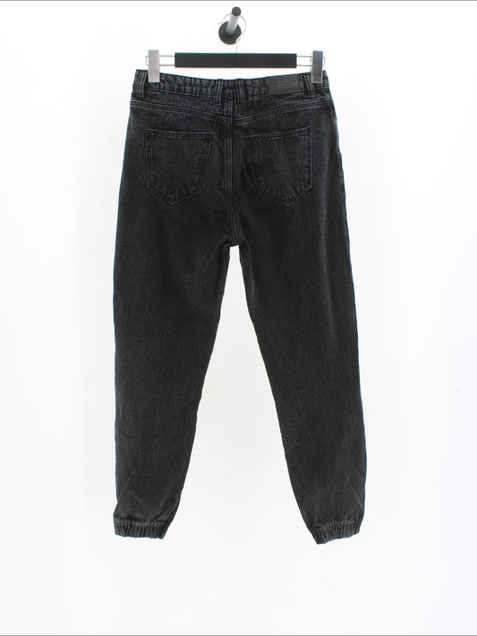 06b472676ba1dafa65bc80848936cbdb