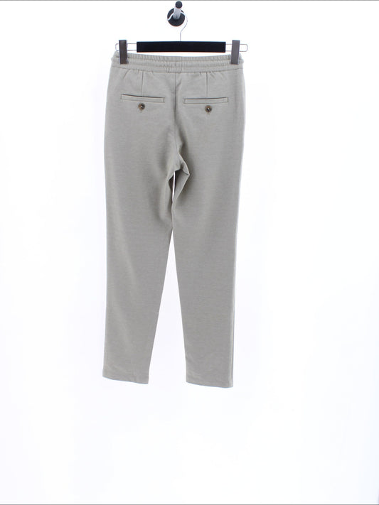 00472a96a15e3651f4ed16e8839ebc56