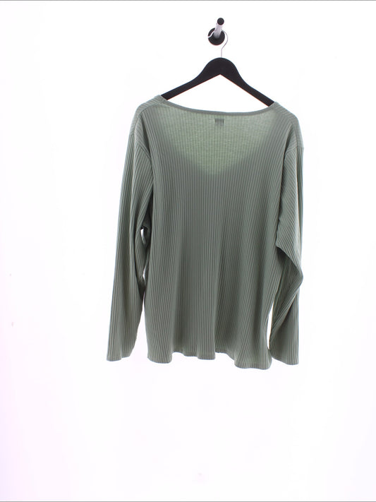 af043055537d4fc0782b3f46d525ce0e