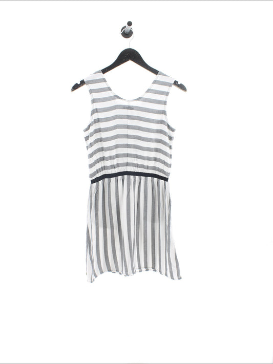 710d7310d25b1348210b306dbc1bea7e