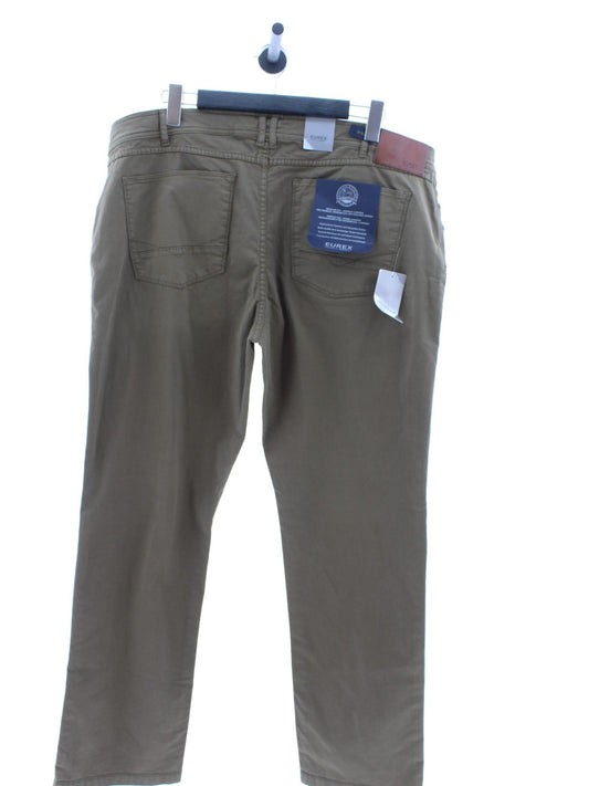 dd66095433bec4348682302806594bdd