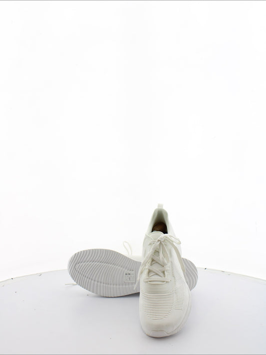 b395c2bc4f6e084df0cbac43b7985206