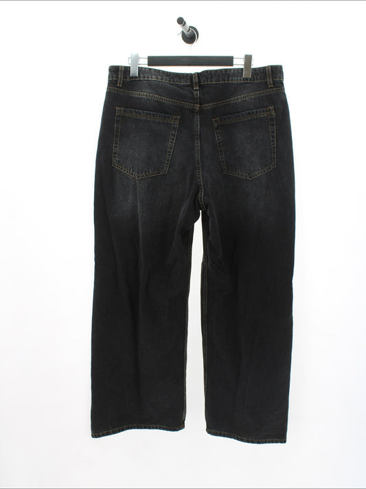 Spodnie jeans Bershka Rozmiar: 44