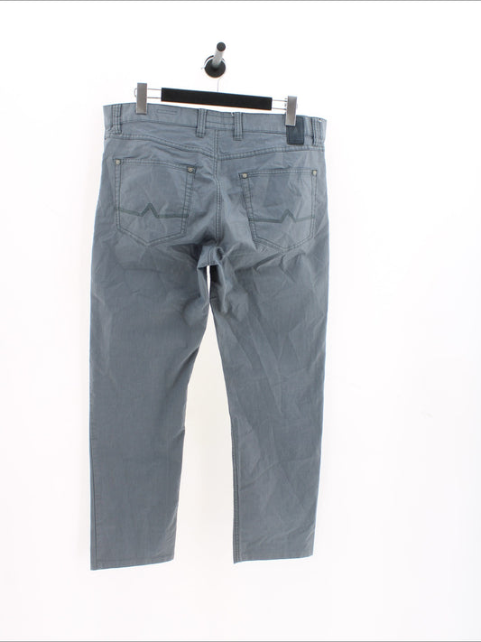 b8d7cdf34283da1f808f76e780c61e84