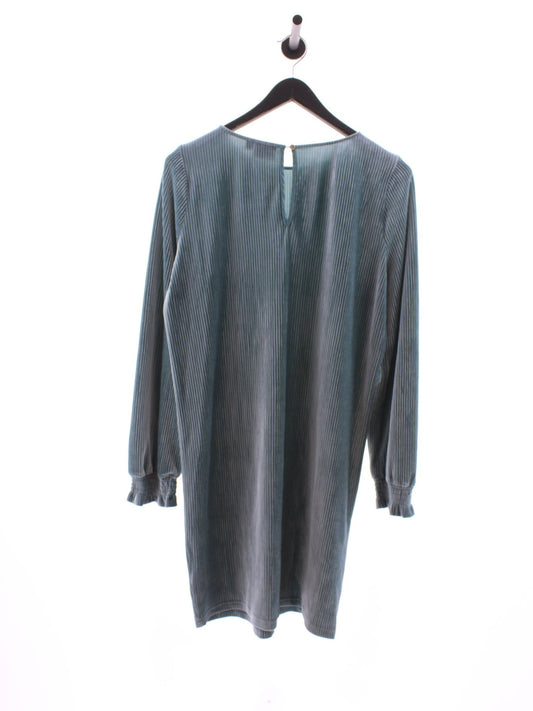 6d4bc6a212a256b3c28400a15f2d953d