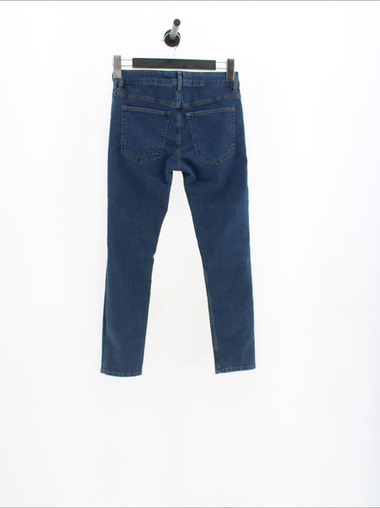 502aa35f1802a287b2842693f47ed935