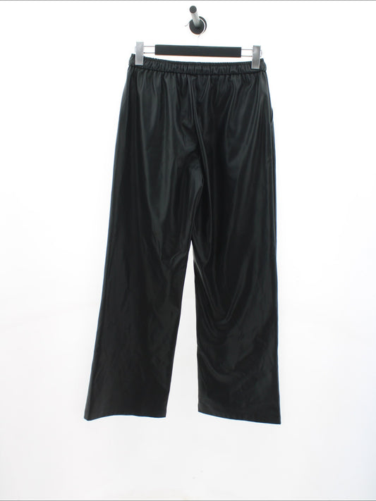 989bf624e2b2284f3b324ec52e577092