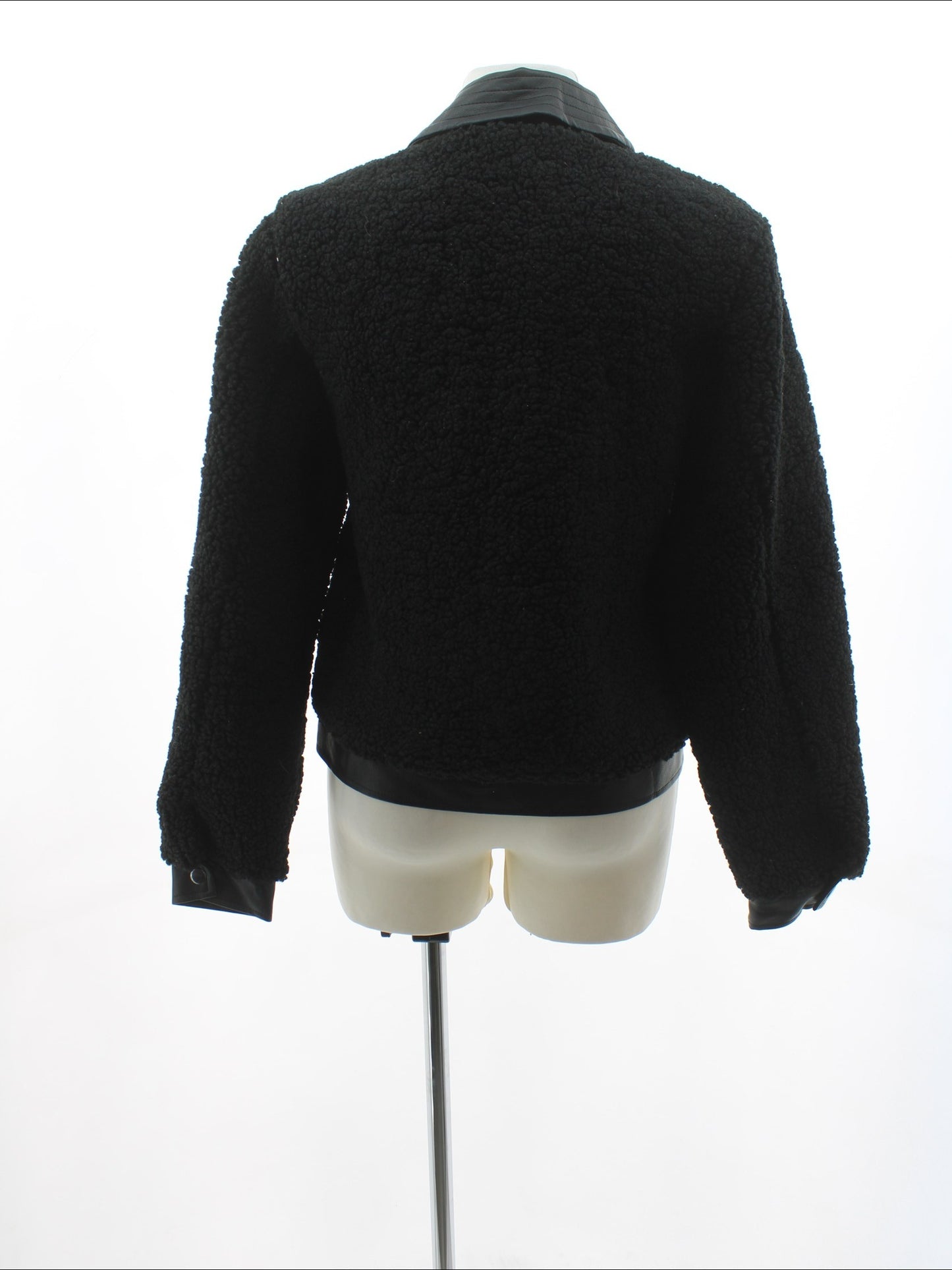 7d04e2993d11f523c1c199c6a7c00660