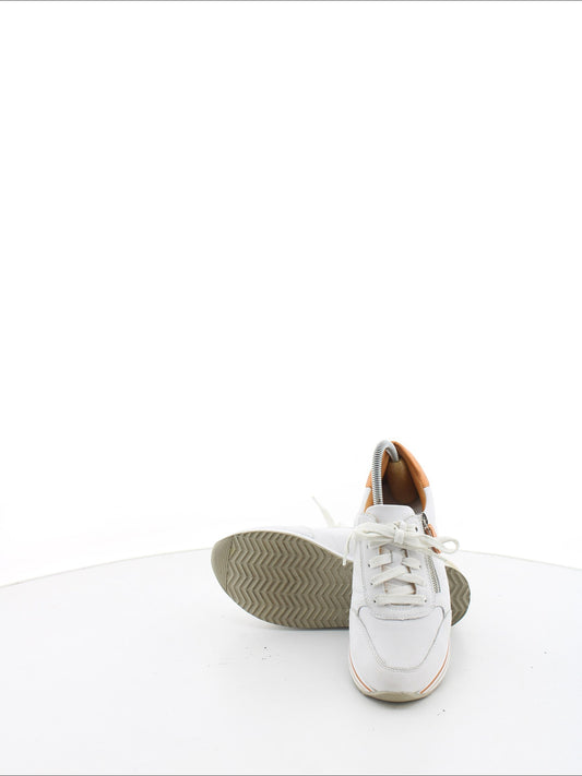 8cf1d134b444eb2fc1b18e1ae6db7d16