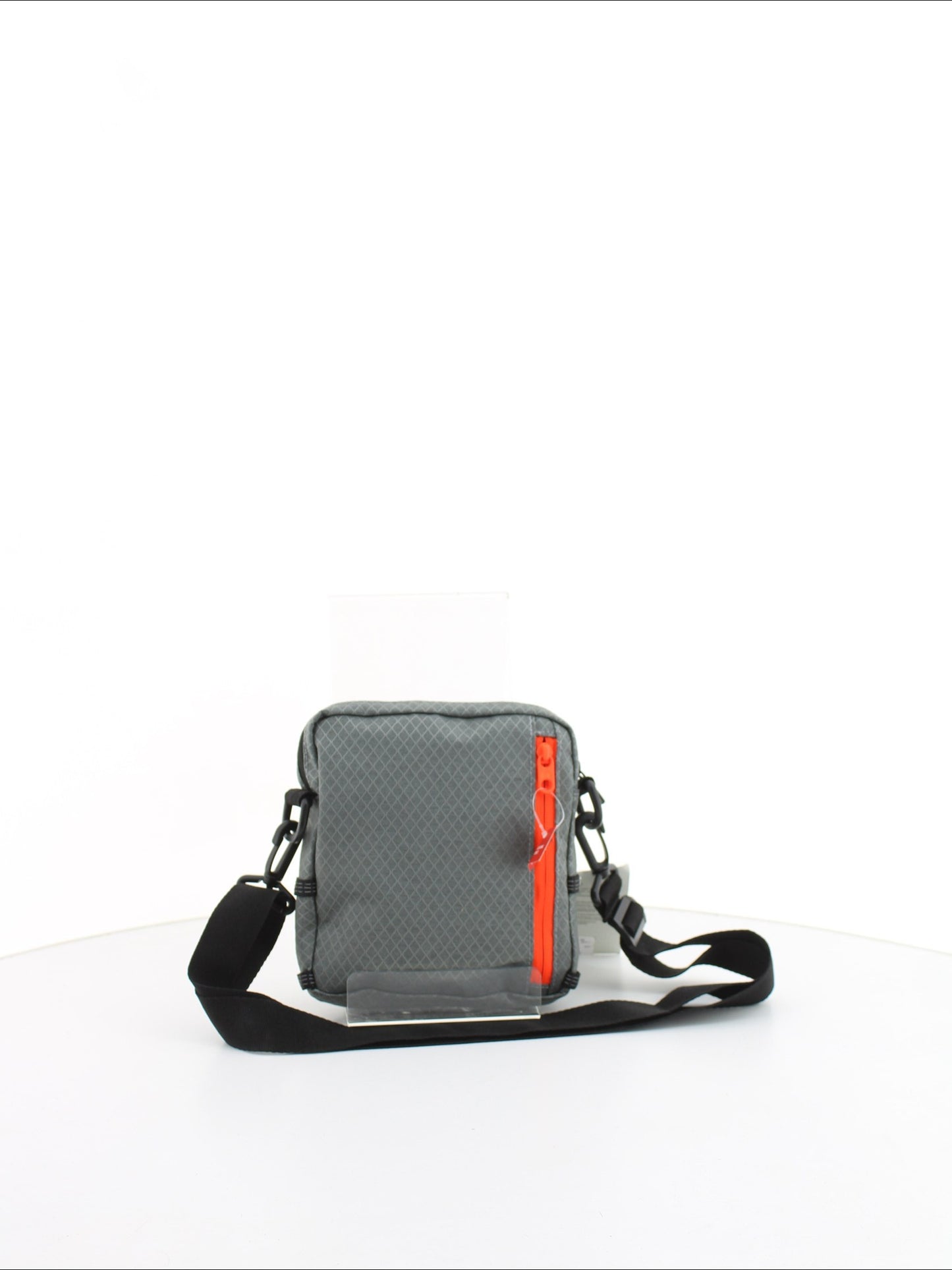 bb638a8baf6131e0addca214073e9f1d