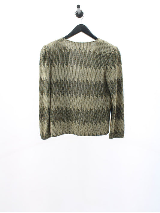 81e753482a2a0505e2f48a53aa668738