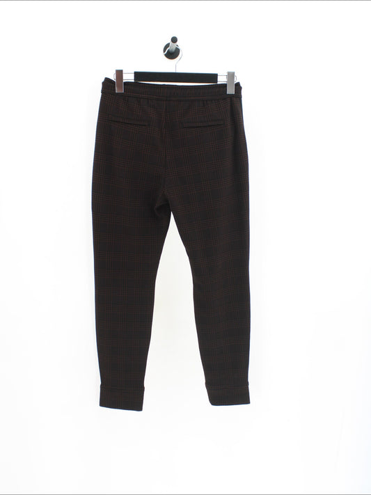 e788cf8f17a452a909ce2b66be5b2564