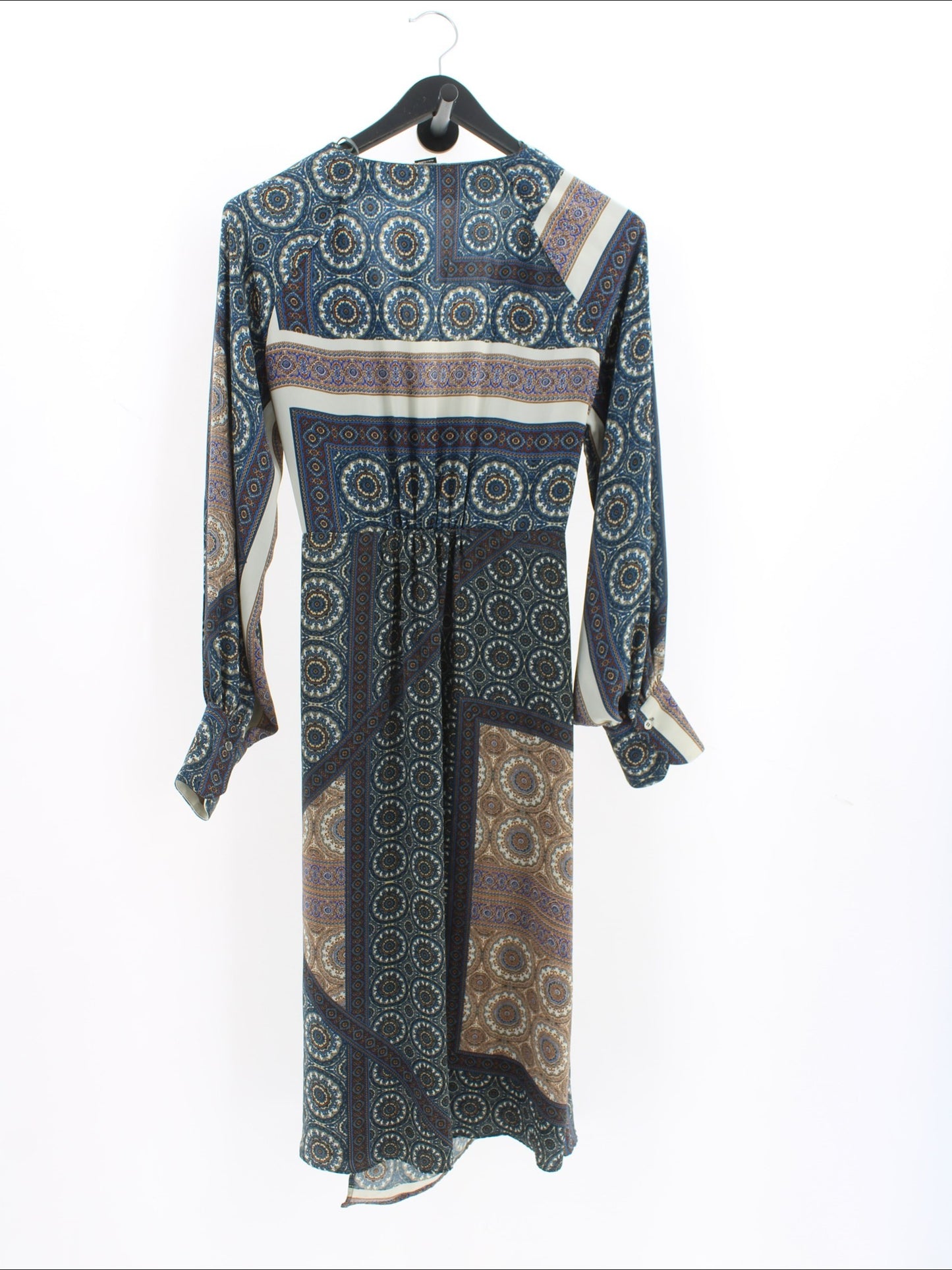 12193152599c2d9c46335258c93fda26