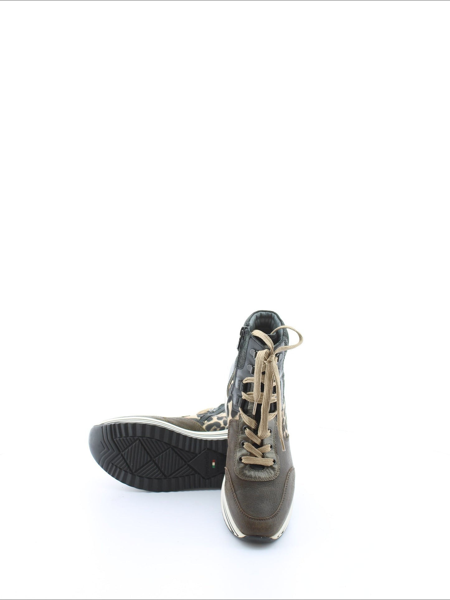 4bf1fe6118bbd9f32a82d73431ce8f09