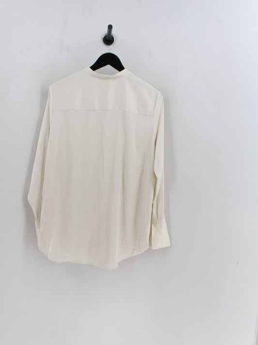 99f92078ed48482628e31cc944e654c4