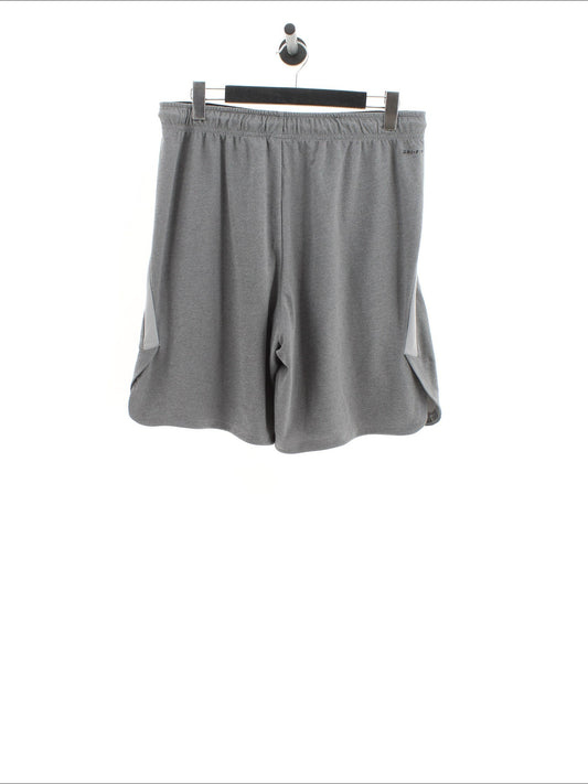 414a6c1a81e8c53a65db8183a4d91000