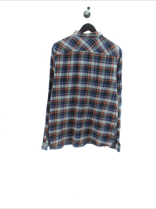 e586d348c2699daa18f640018f667d09