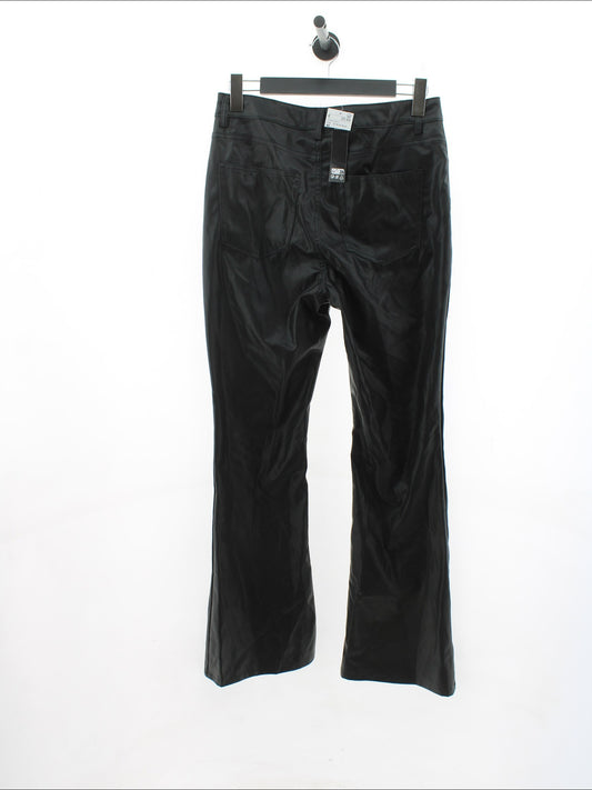 688e02fc5f4143150aeeba50d17a6f7b