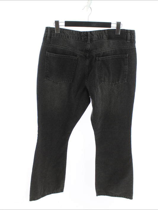 Spodnie jeans Boohoo Rozmiar: 52