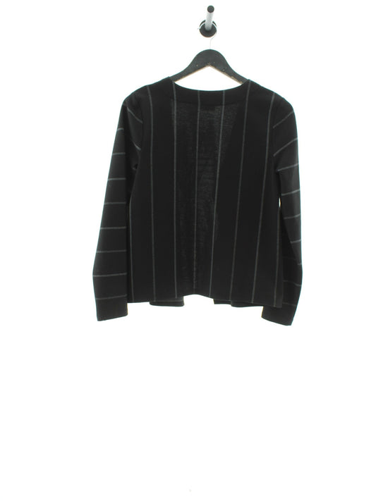 1d39ef2db2e3cbcc49257a7e4a19b04b