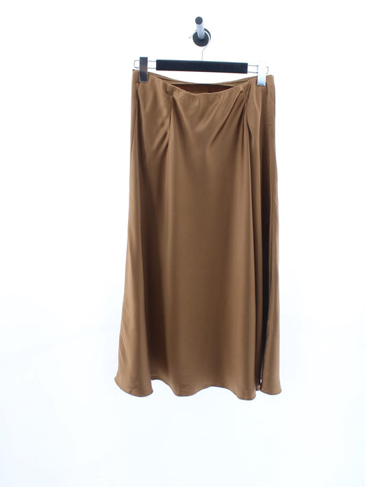 e49d4f823f50b2e5ed8e291a45b2f900