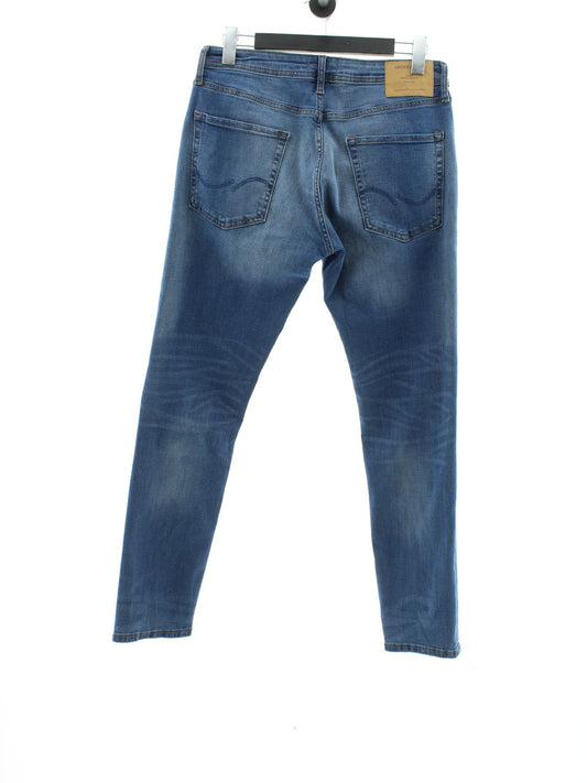 aedf89806d7e91dee1b1fc68f04a52c5