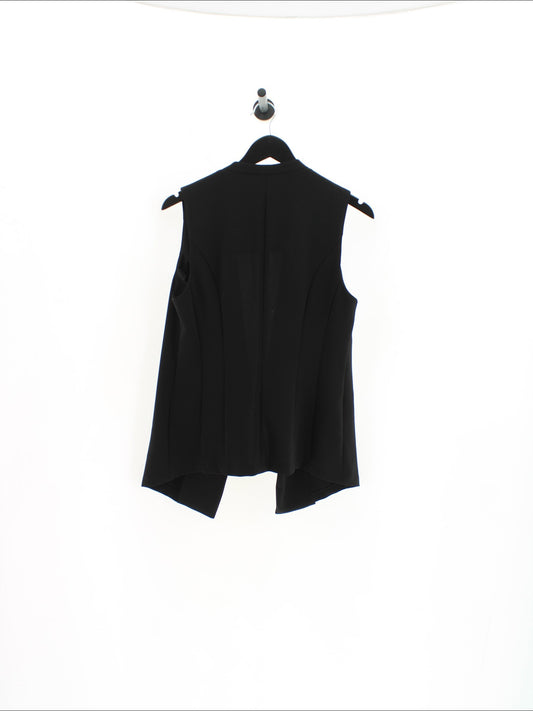 01fba0f6538f1882f7aac9bed9628ea1