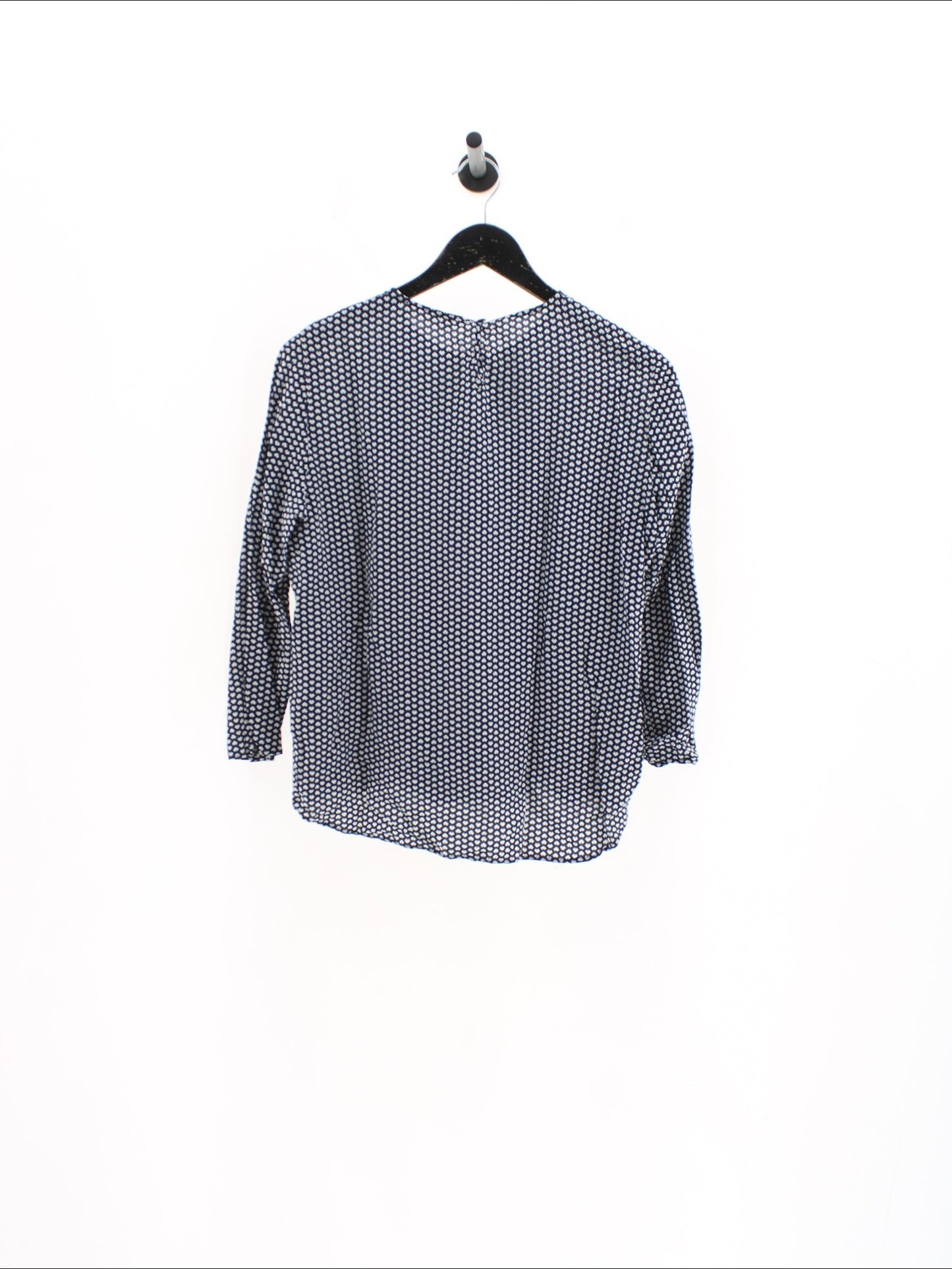 0c1b074ed2352ecae12dc538fa671a5e