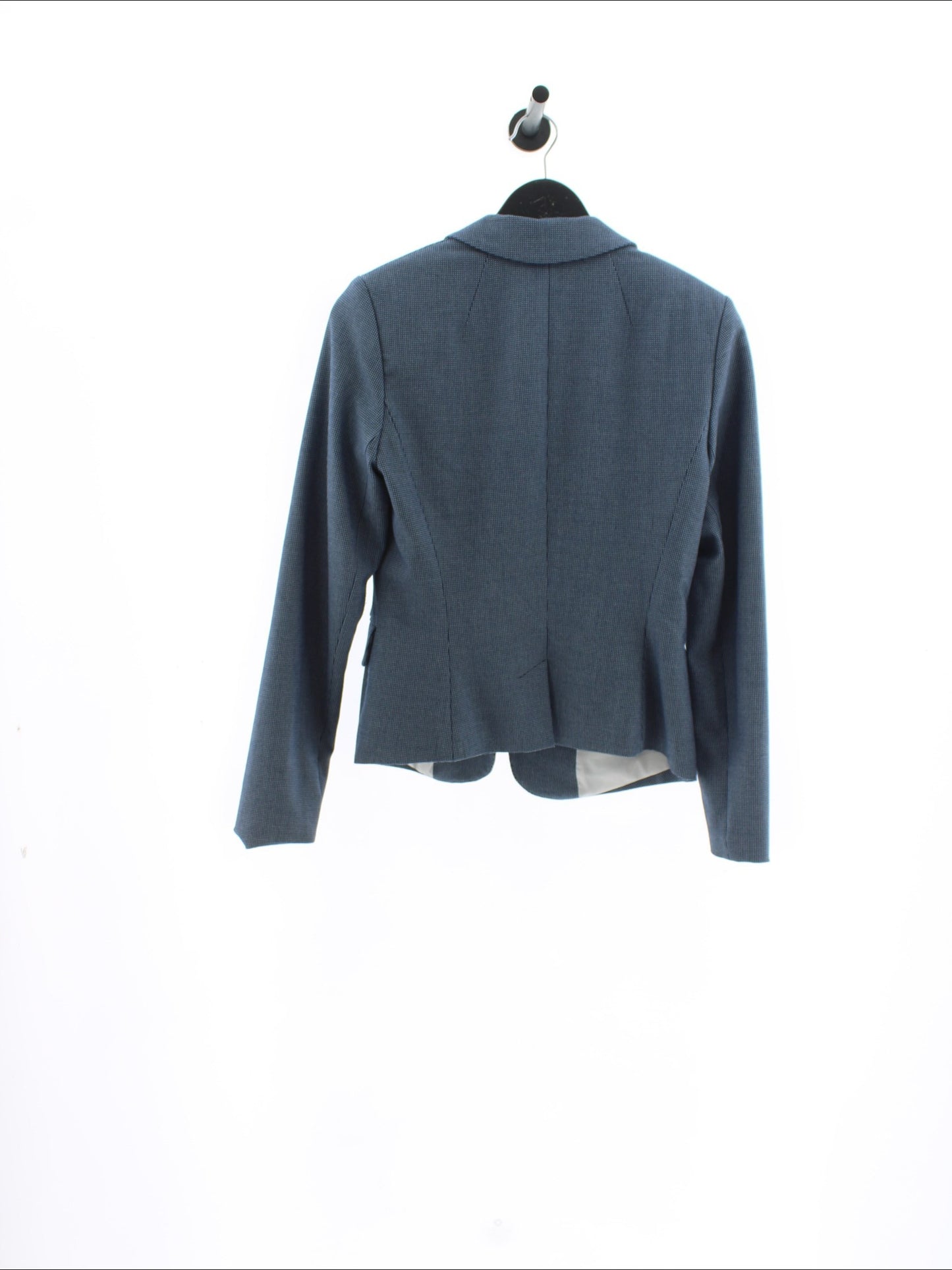 6d87a4aaa4e11b530259d8a94033e32b