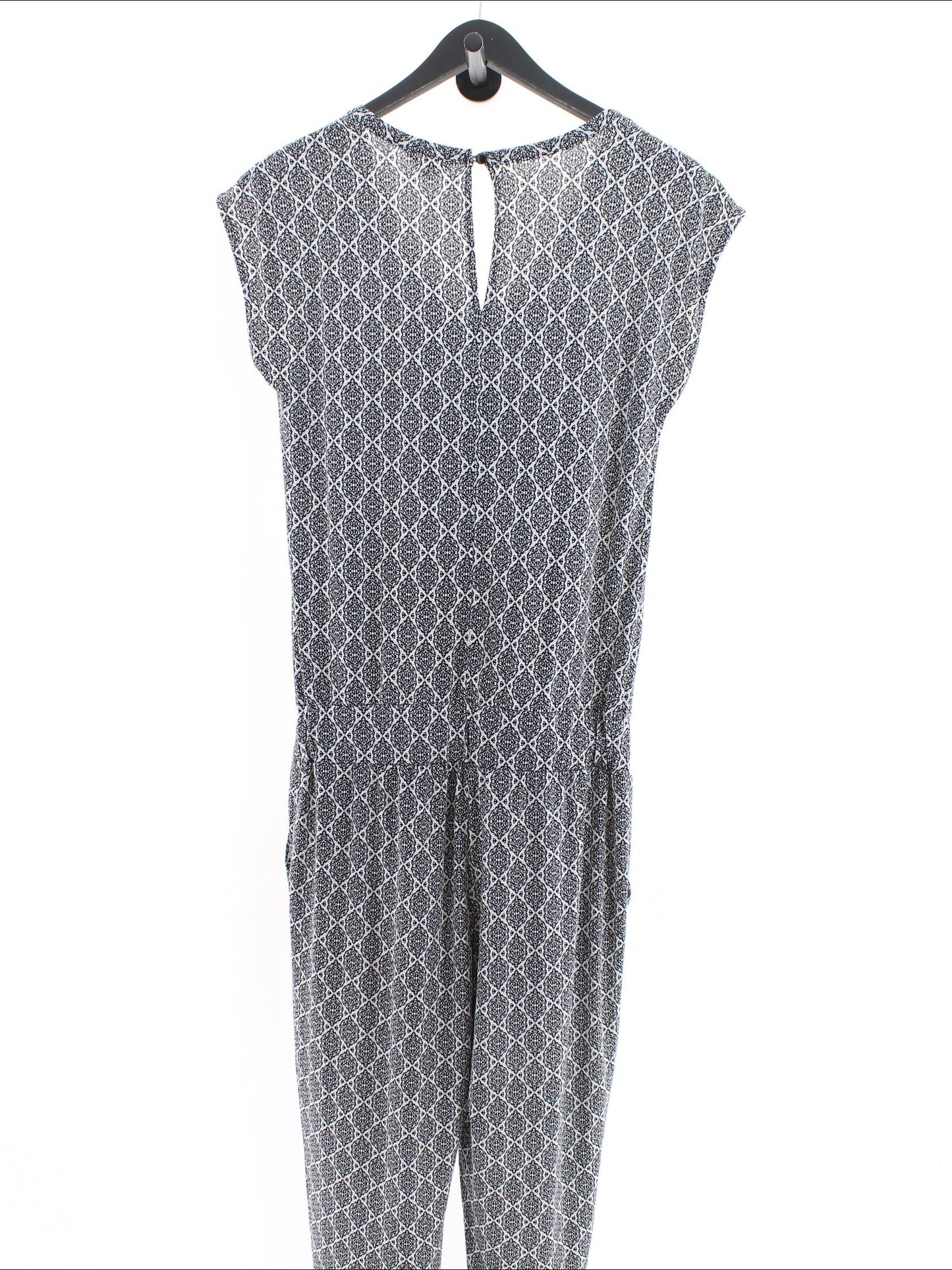 fd0b2a8fefc5d1a11d859871f2c22395