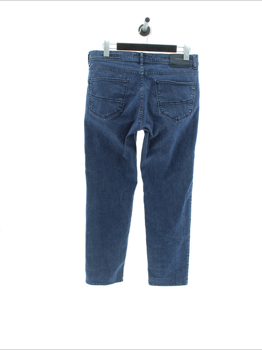 a4fe9c27adad704170b1efd4f66b0ceb